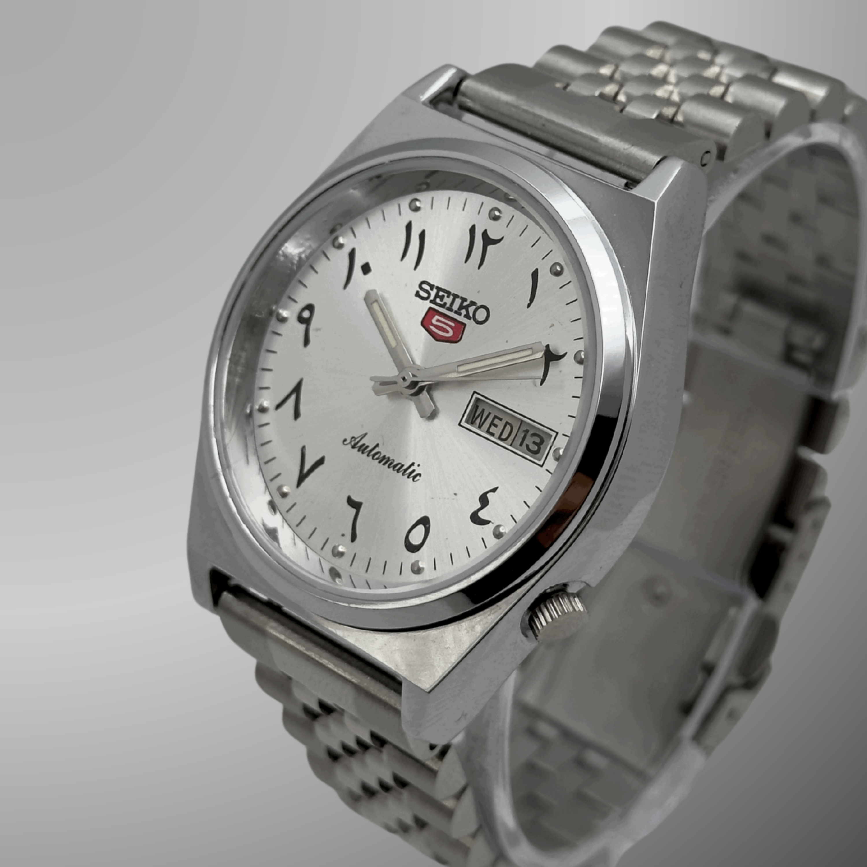 Seiko 5 Arabic Dial Champagne (Rotes Seiko Logo)