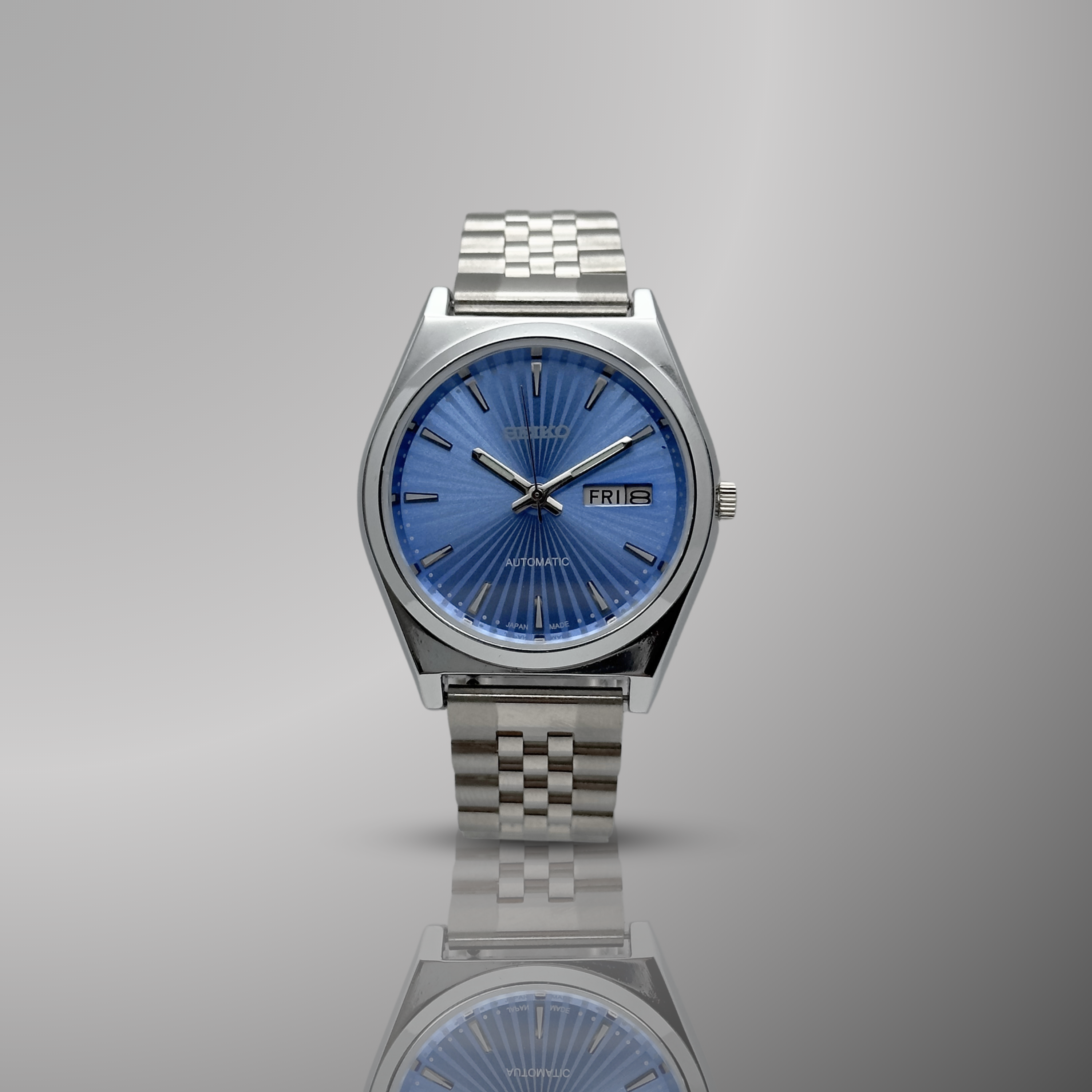 Seiko 5 Sunray Azzure